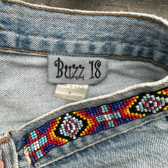 VINTAGE Buzz 18 Reworked Levi’s 501s - Beaded Embellished Jeans from the 90s - Picture 6 of 16